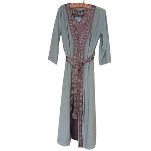Sante Intimates Vintage Robe and Nightgown Set with Embroidered Details. Sz Sm.